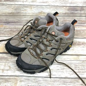 Merrrell Hiking shoe/boot Size 12 Walnut